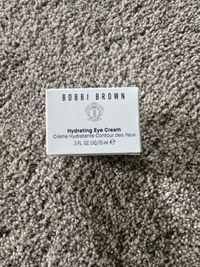 Bobbi Brown Hydrating Eye Cream - White